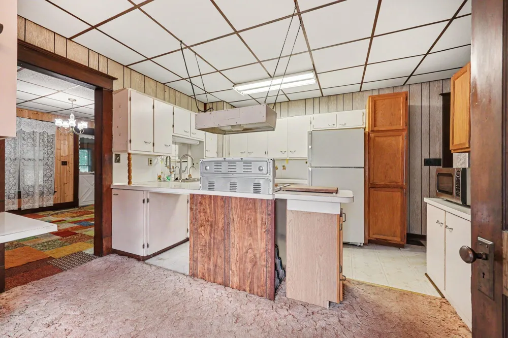 1500 Hull Street NE Sparta, MI 49345