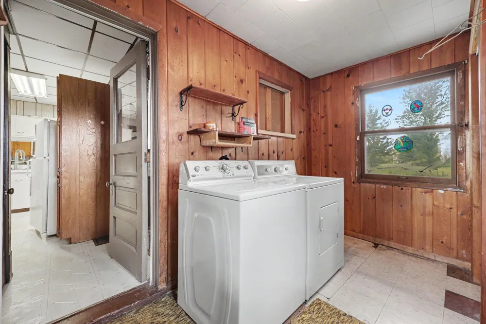 1500 Hull Street NE Sparta, MI 49345