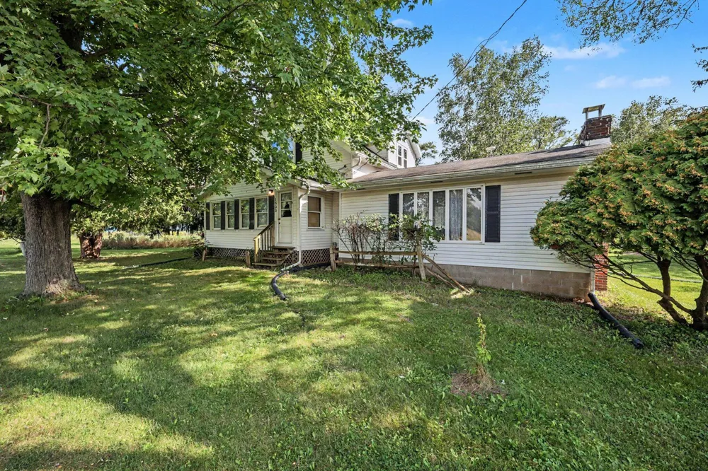 1500 Hull Street NE Sparta, MI 49345