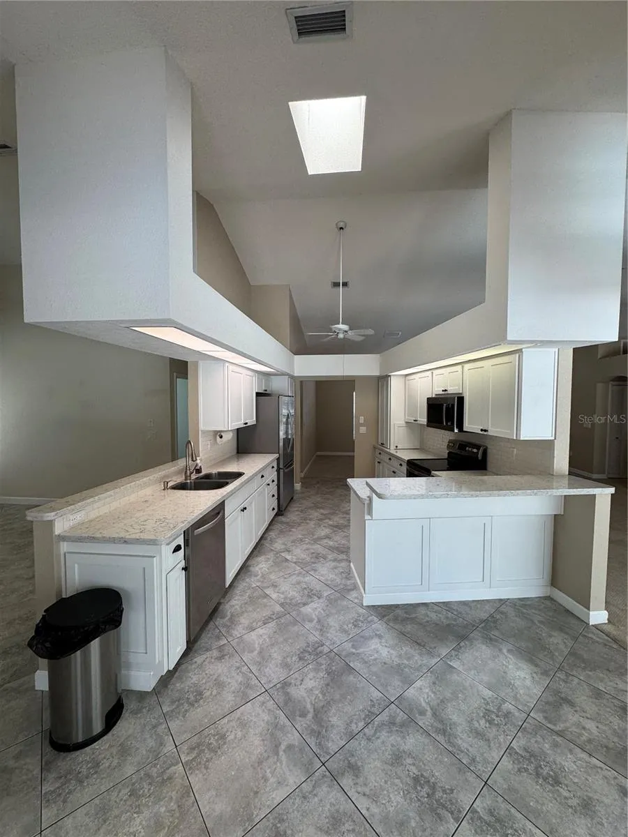 7565 JOMEL DRIVE Weeki Wachee, FL 34607