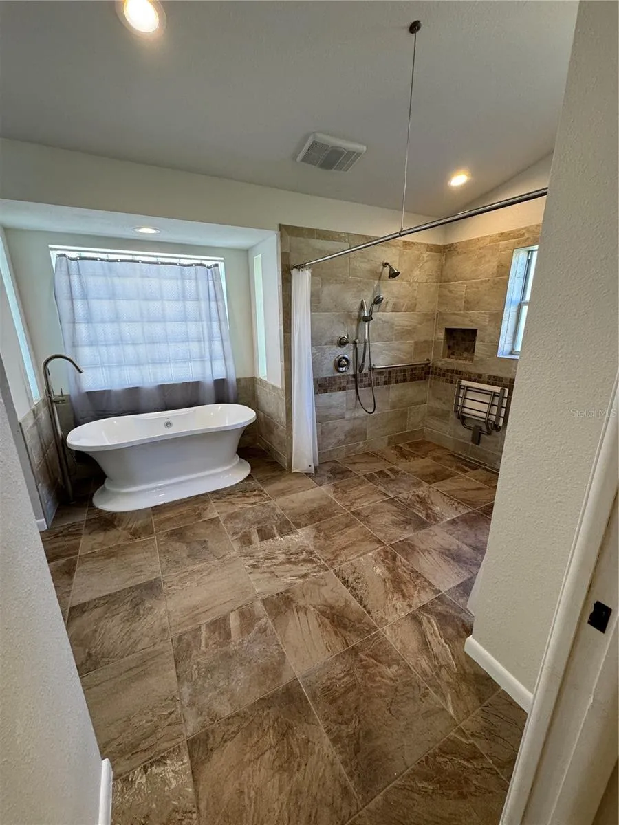 7565 JOMEL DRIVE Weeki Wachee, FL 34607