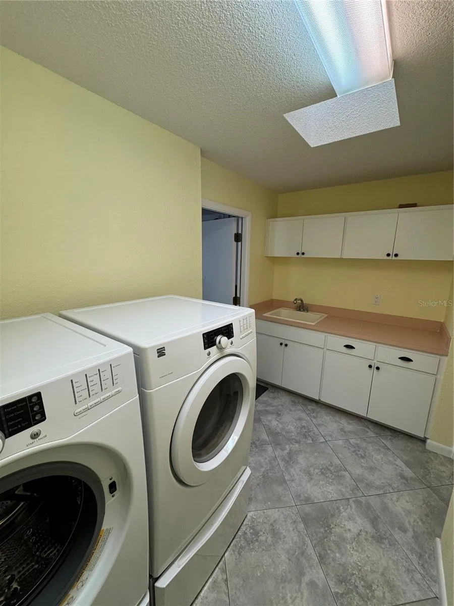 7565 JOMEL DRIVE Weeki Wachee, FL 34607