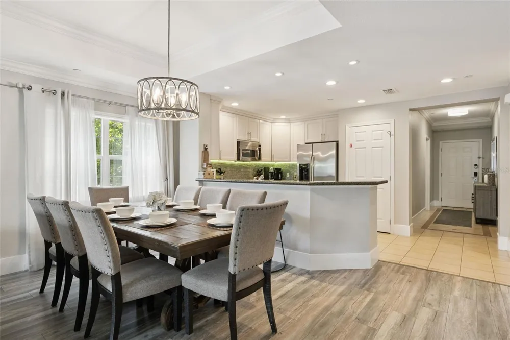 7651 WHISPER WAY #204 Reunion, FL 34747