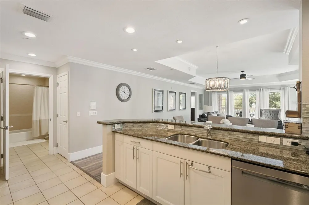 7651 WHISPER WAY #204 Reunion, FL 34747