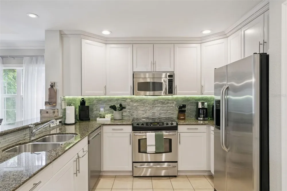 7651 WHISPER WAY #204 Reunion, FL 34747
