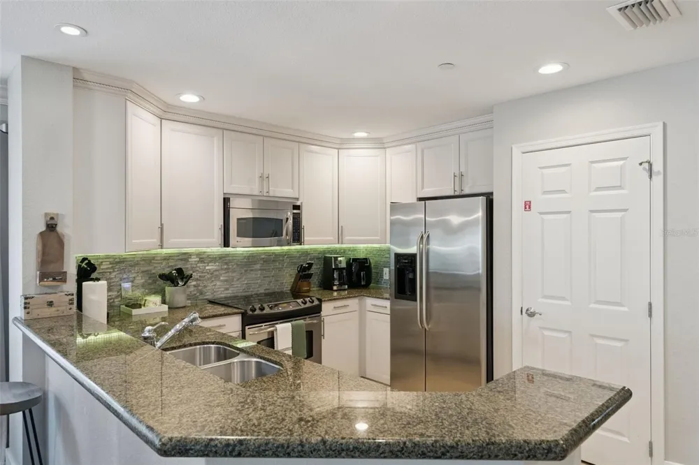 7651 WHISPER WAY #204 Reunion, FL 34747