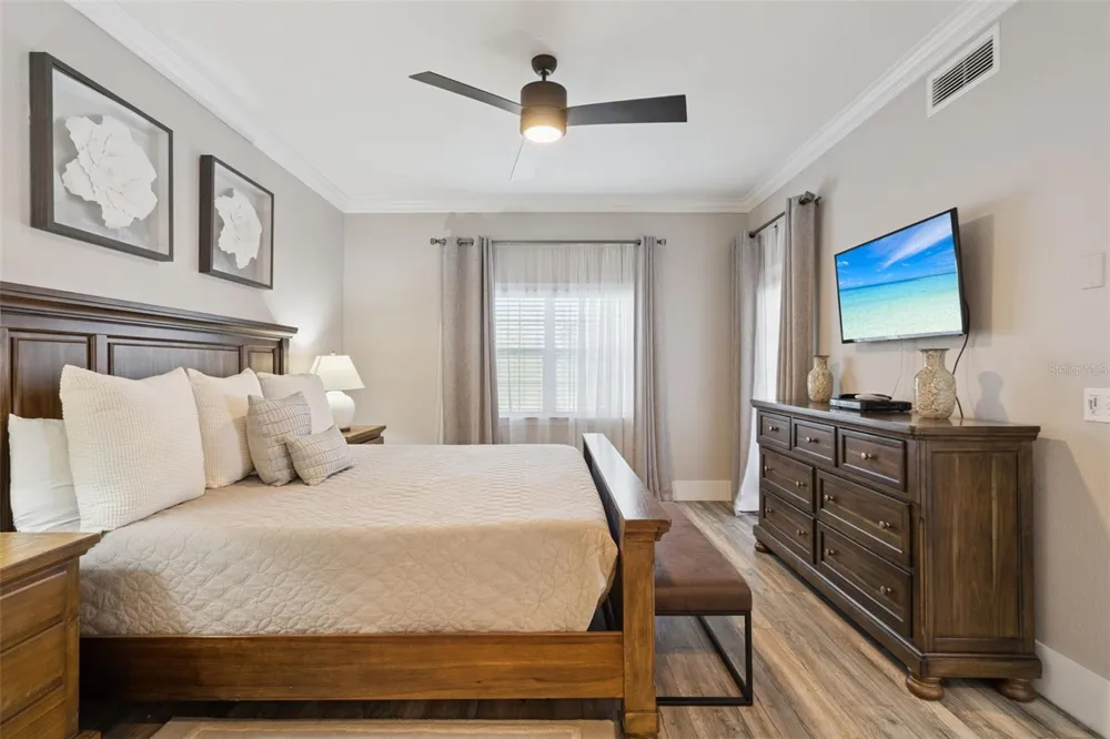 7651 WHISPER WAY #204 Reunion, FL 34747