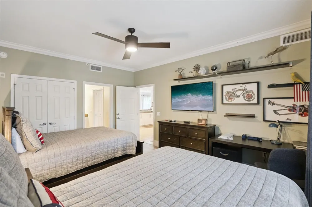 7651 WHISPER WAY #204 Reunion, FL 34747