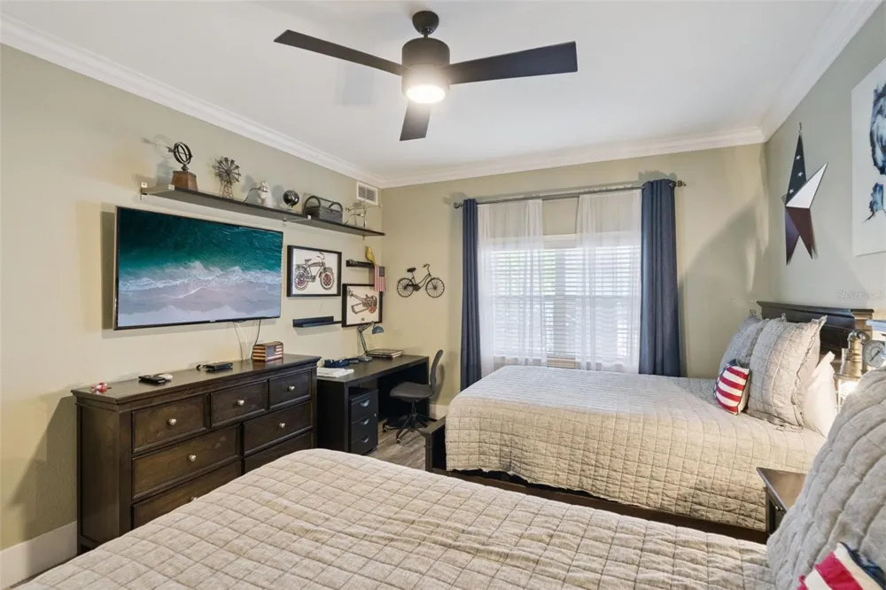 7651 WHISPER WAY #204 Reunion, FL 34747