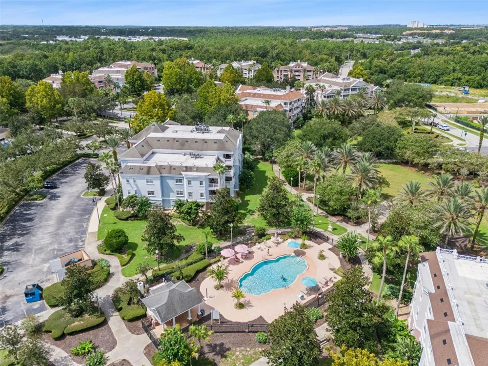 7651 WHISPER WAY #204 Reunion, FL 34747