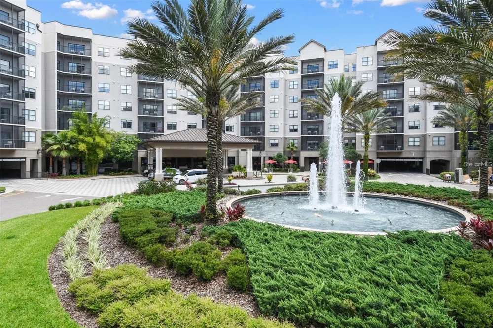 14501 GROVE RESORT AVENUE #2221 Winter Garden, FL 34787