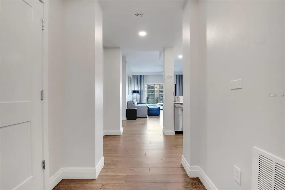 14501 GROVE RESORT AVENUE #2221 Winter Garden, FL 34787