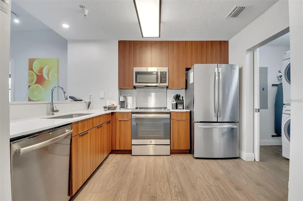 14501 GROVE RESORT AVENUE #2221 Winter Garden, FL 34787
