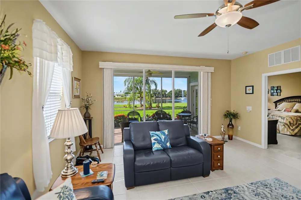 25545 HERITAGE LAKE BOULEVARD #21 Punta Gorda, FL 33983