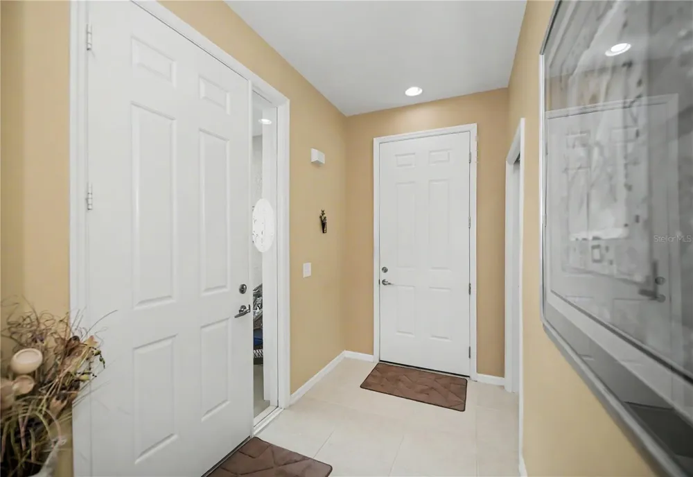 25545 HERITAGE LAKE BOULEVARD #21 Punta Gorda, FL 33983