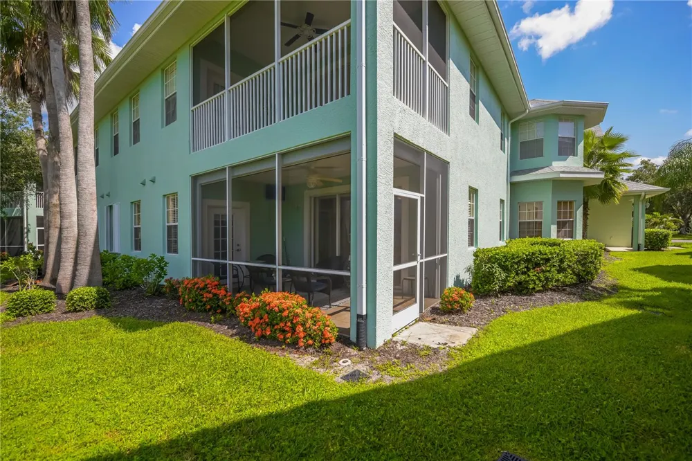 25545 HERITAGE LAKE BOULEVARD #21 Punta Gorda, FL 33983