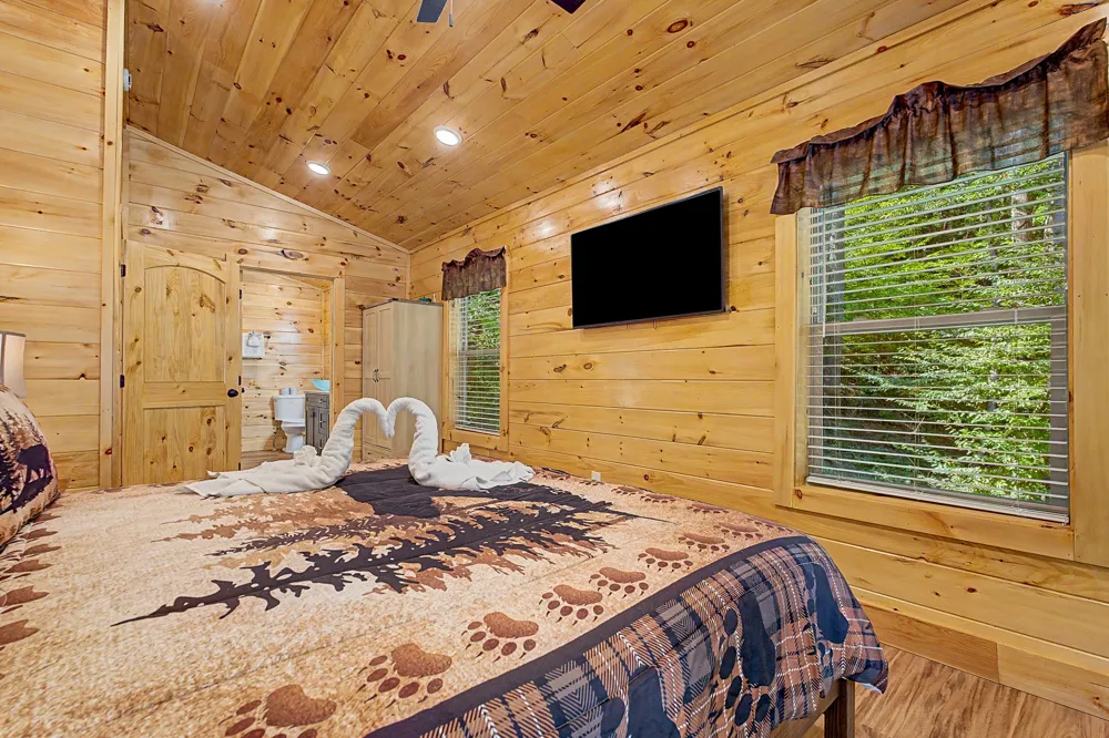 1423 School House Gap Rd Sevierville, TN 37876