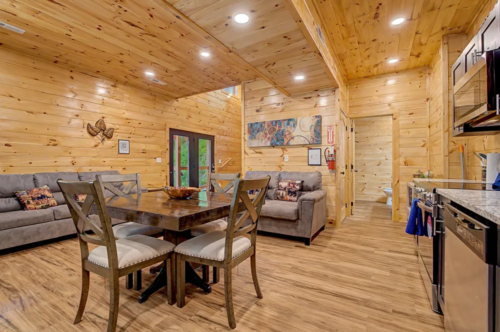 1423 School House Gap Rd Sevierville, TN 37876