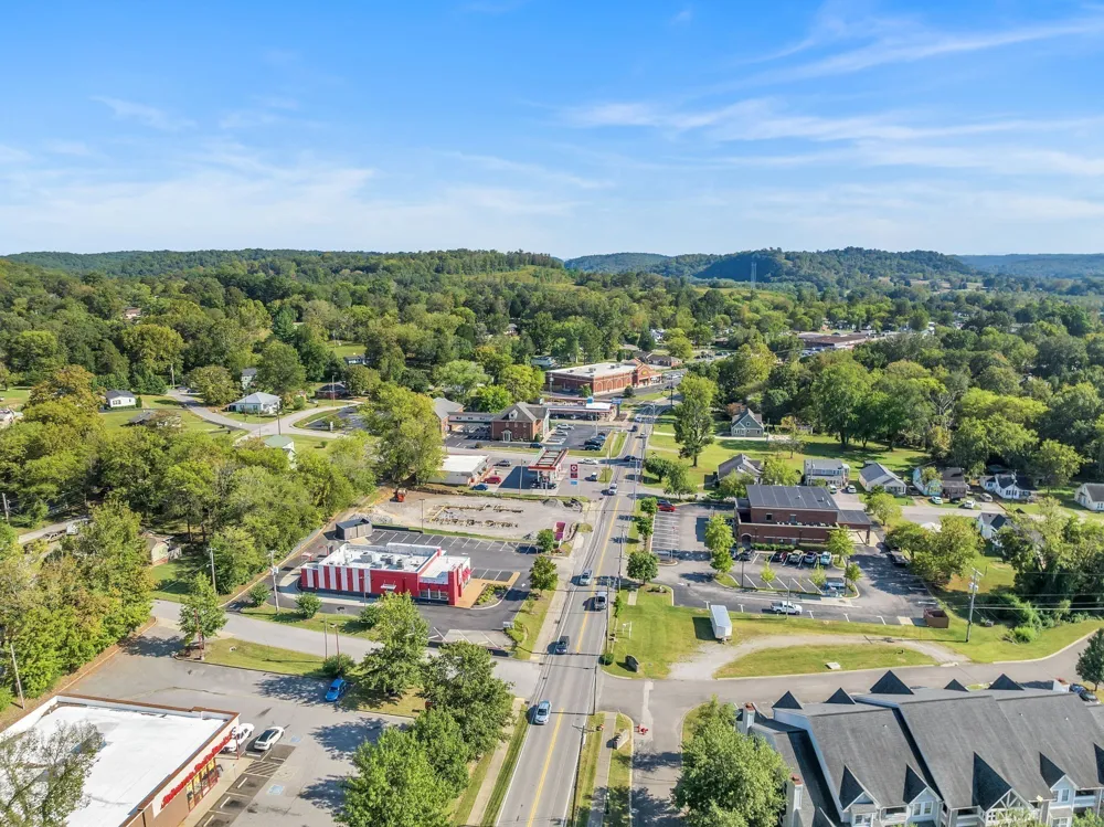 1809 Hwy 12 S #5 Ashland City, TN 37015