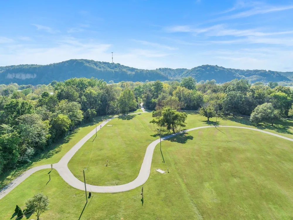 1809 Hwy 12 S #5 Ashland City, TN 37015