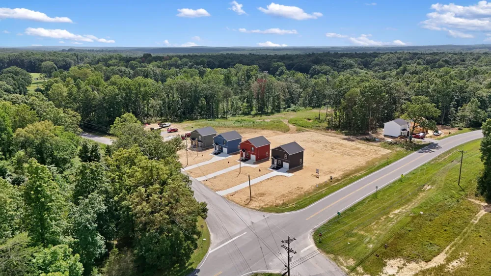 2937 Ingman Rd Tracy City, TN 37387