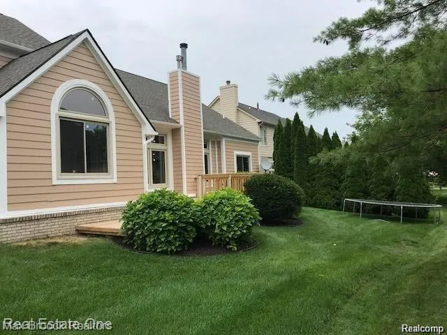 37899 McKenzie Court Farmington Hills City, MI 48331