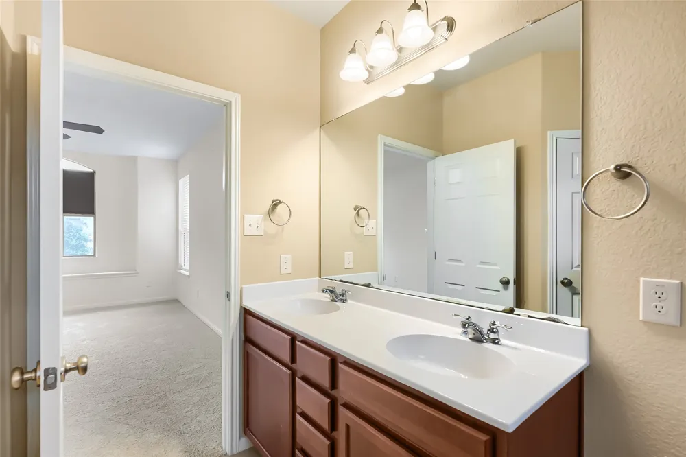 11400 Parmer Lane #103 Cedar Park, TX 78613