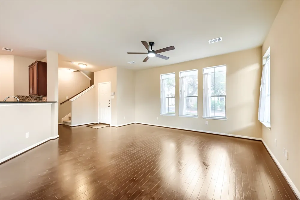 11400 Parmer Lane #103 Cedar Park, TX 78613