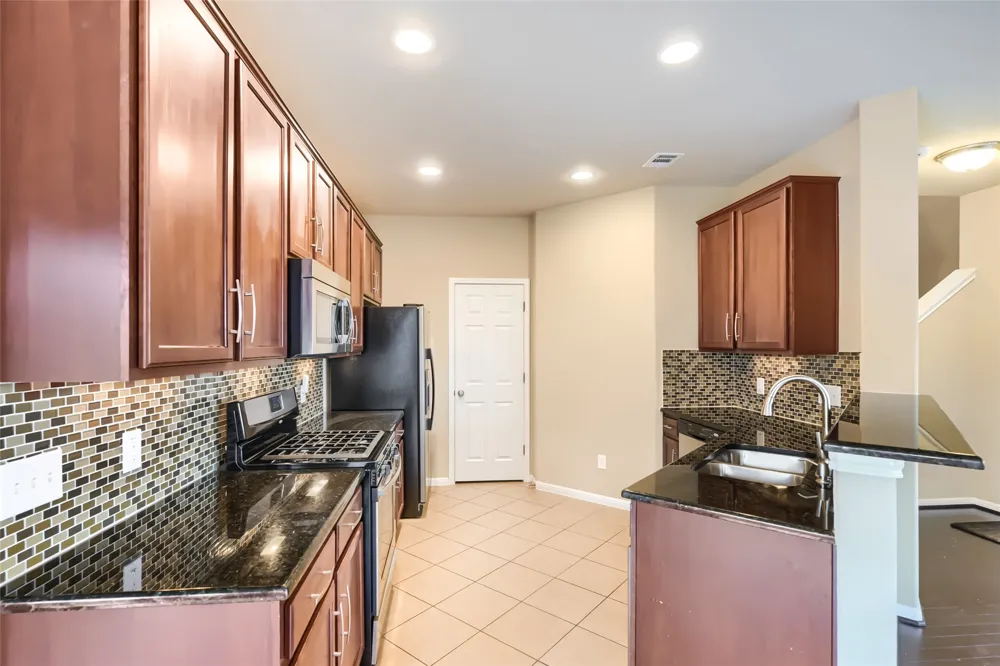 11400 Parmer Lane #103 Cedar Park, TX 78613