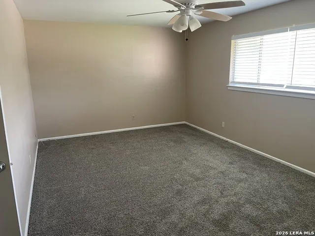 113 E SILVER SANDS DR San Antonio, TX 78216