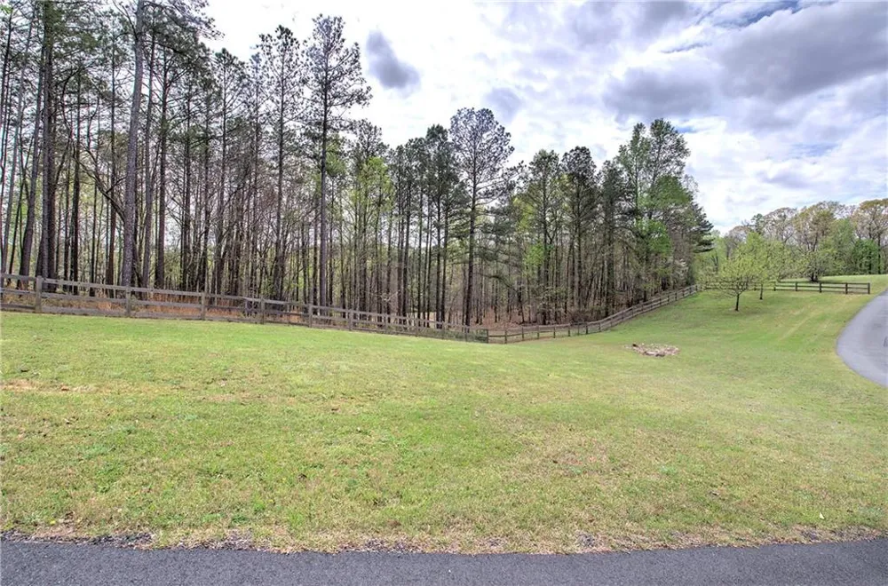 100 Buckwood Farms Path Dallas, GA 30132