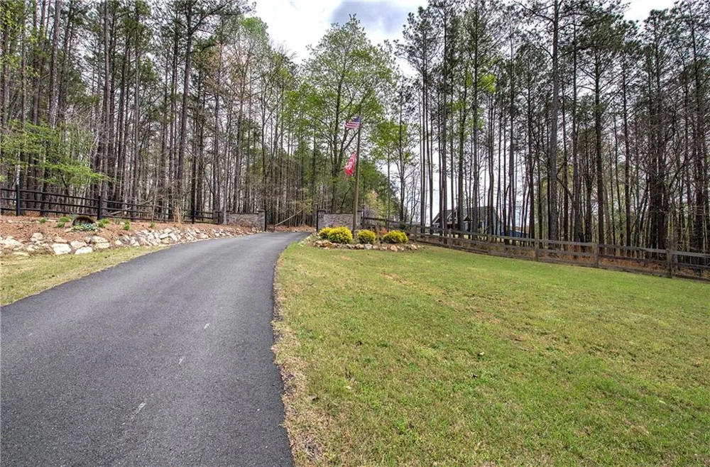 100 Buckwood Farms Path Dallas, GA 30132