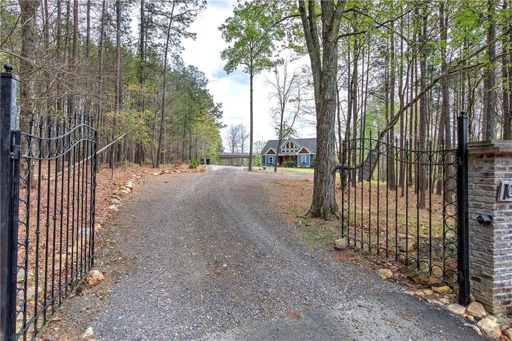 100 Buckwood Farms Path Dallas, GA 30132