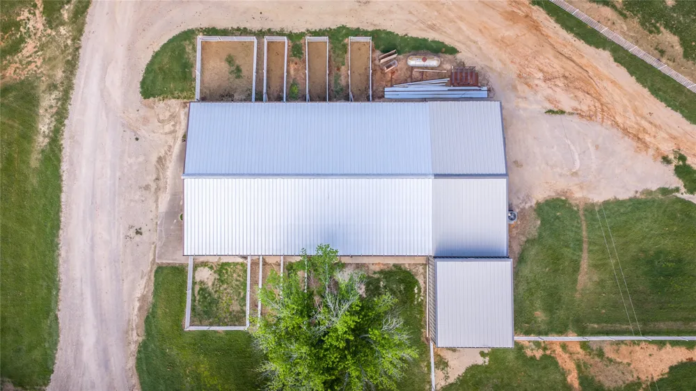 24183 S US 281 Hico, TX 76457