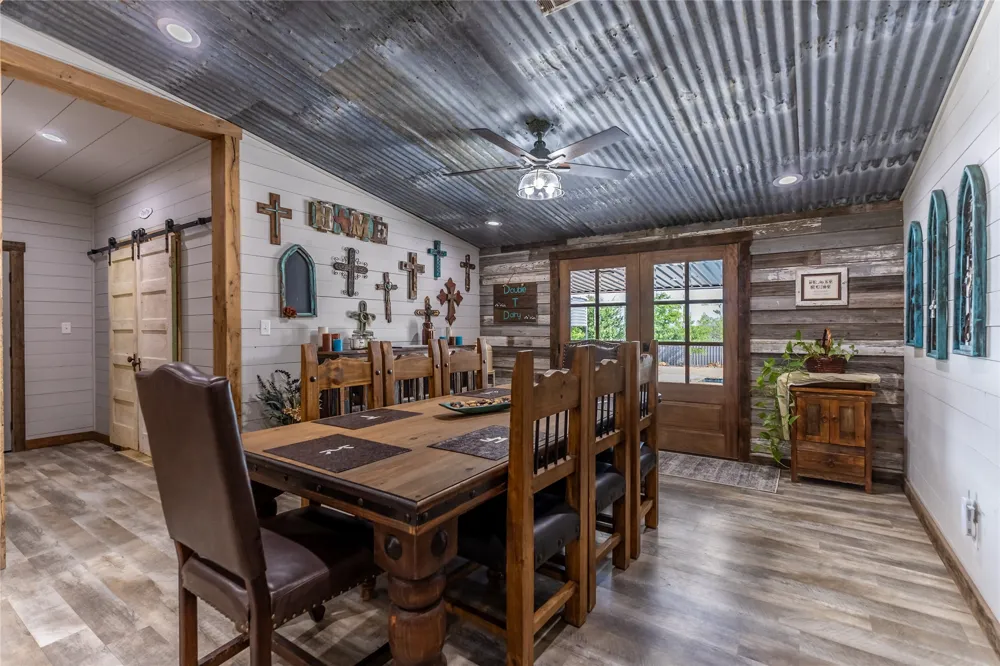24183 S US 281 Hico, TX 76457