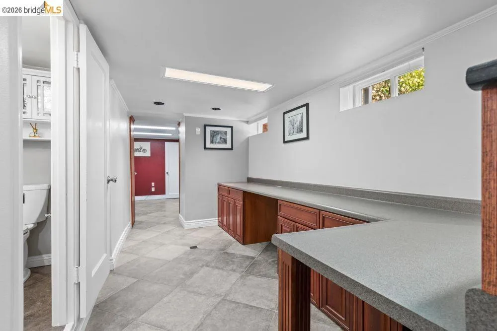 2214 U ST Sacramento, CA 95818