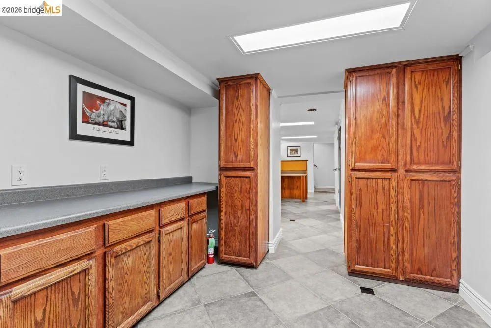 2214 U ST Sacramento, CA 95818