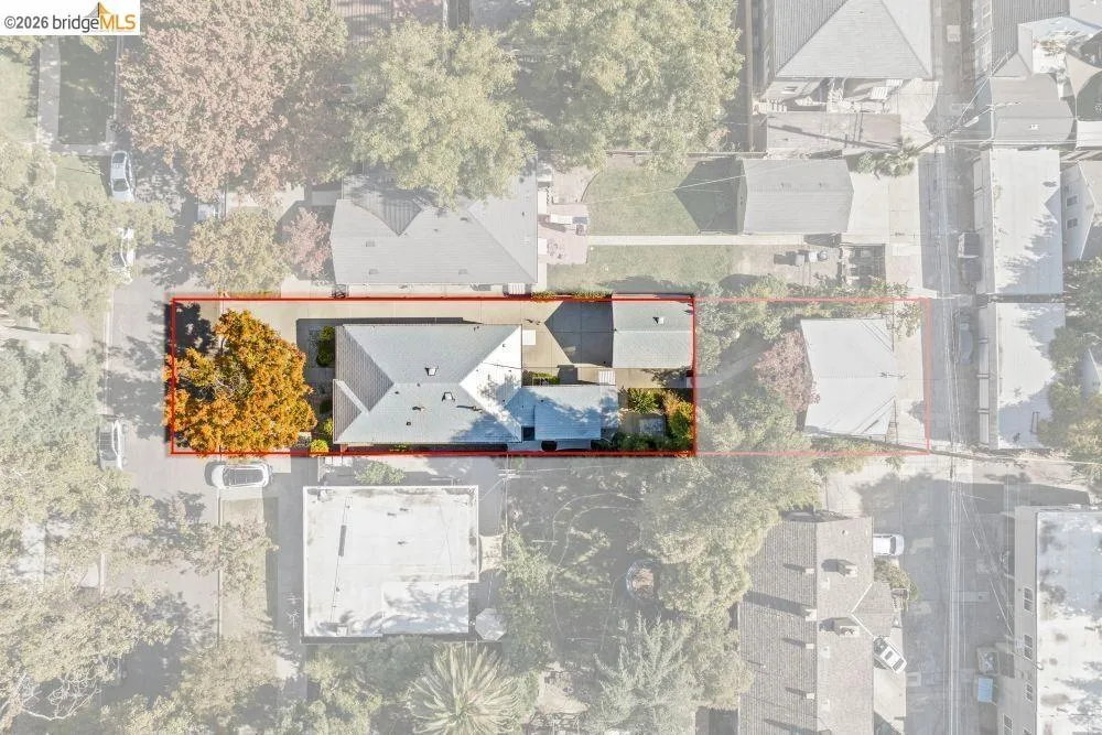 2214 U ST Sacramento, CA 95818