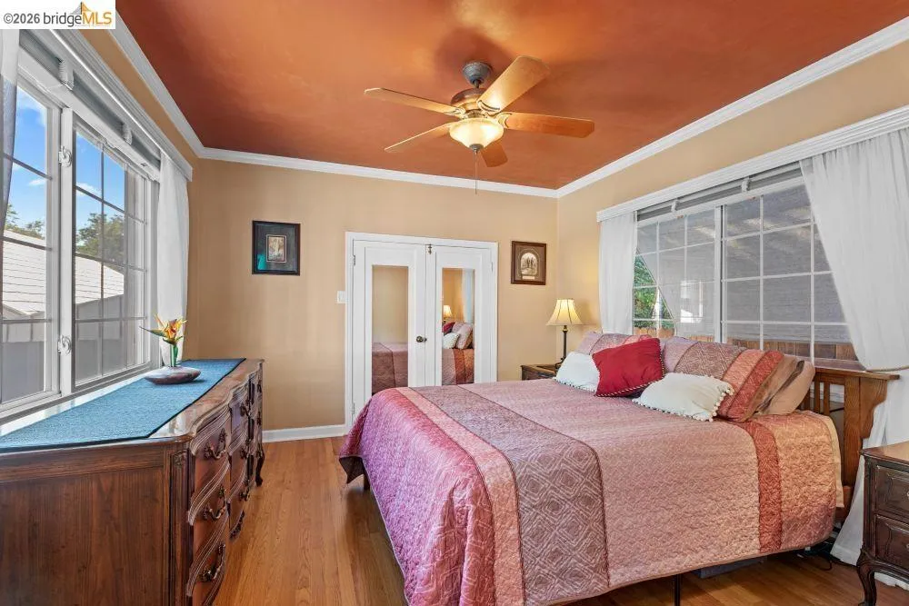 2214 U ST Sacramento, CA 95818