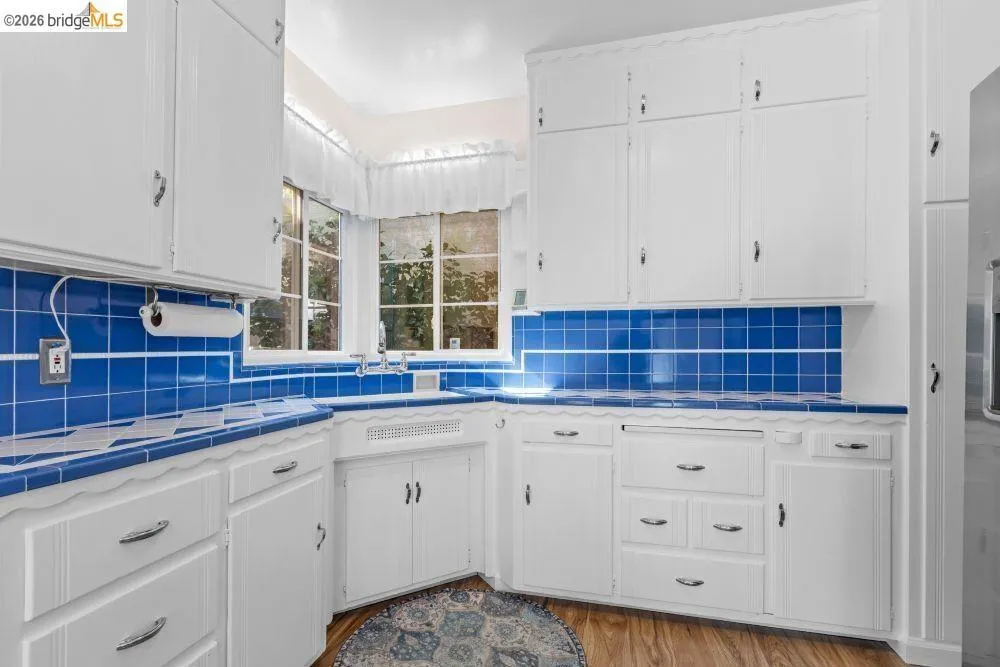 2214 U ST Sacramento, CA 95818