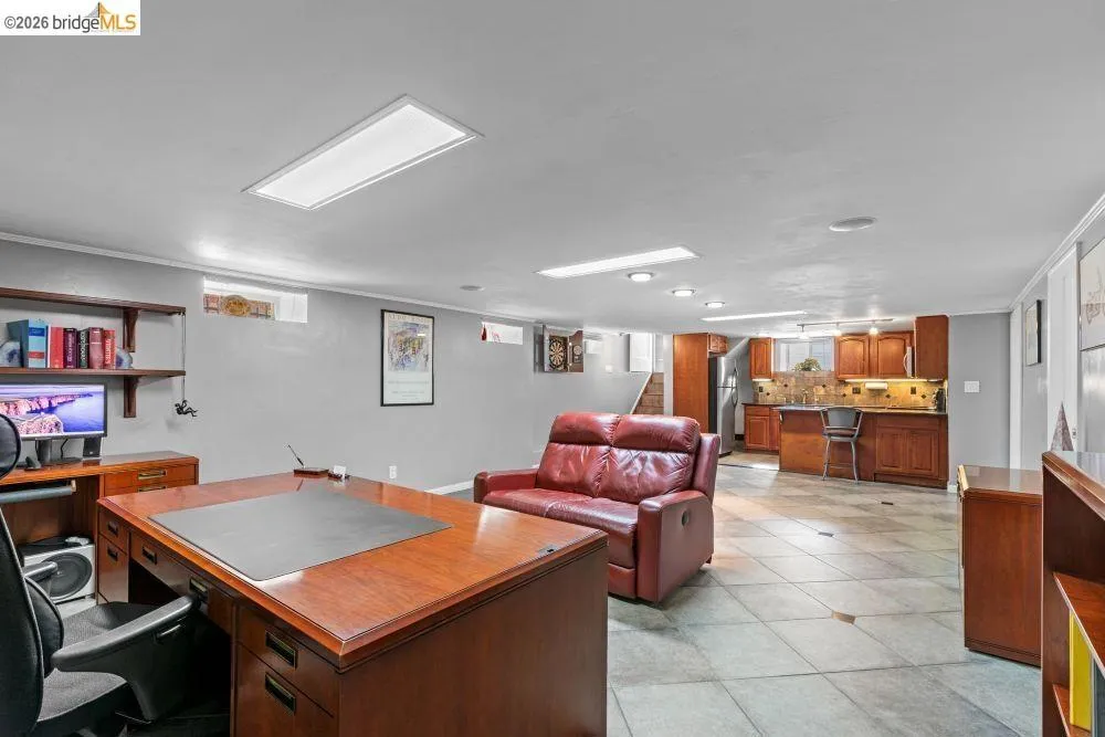 2214 U ST Sacramento, CA 95818