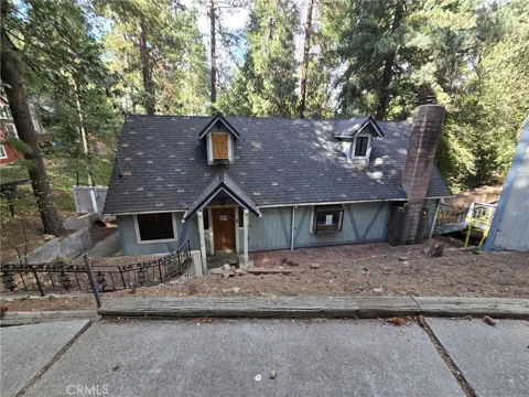 22650 Crest Forest