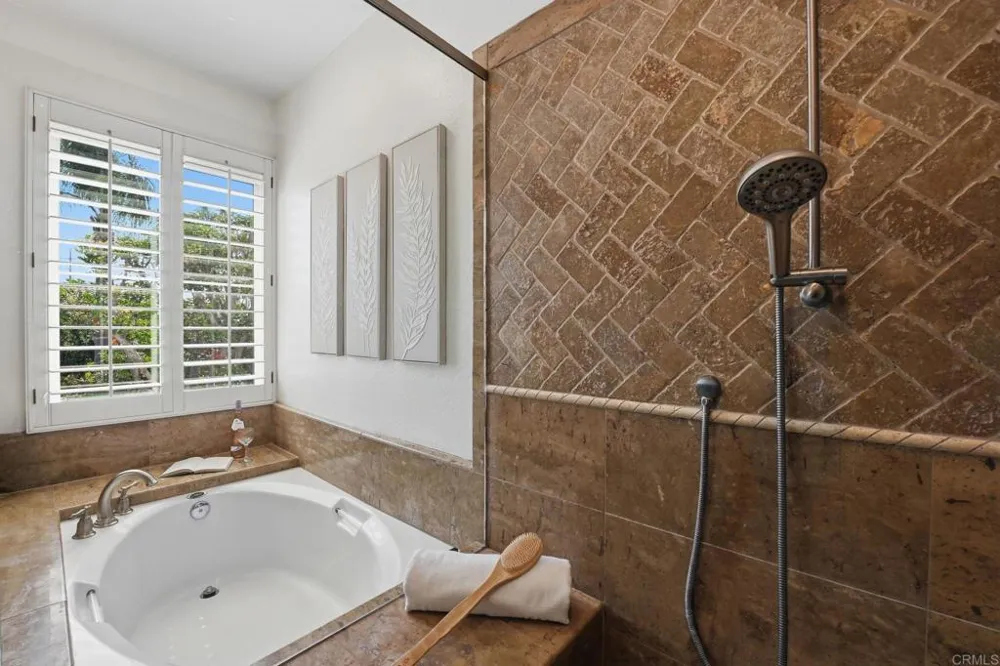 7215 Willet Circle Carlsbad, CA 92011