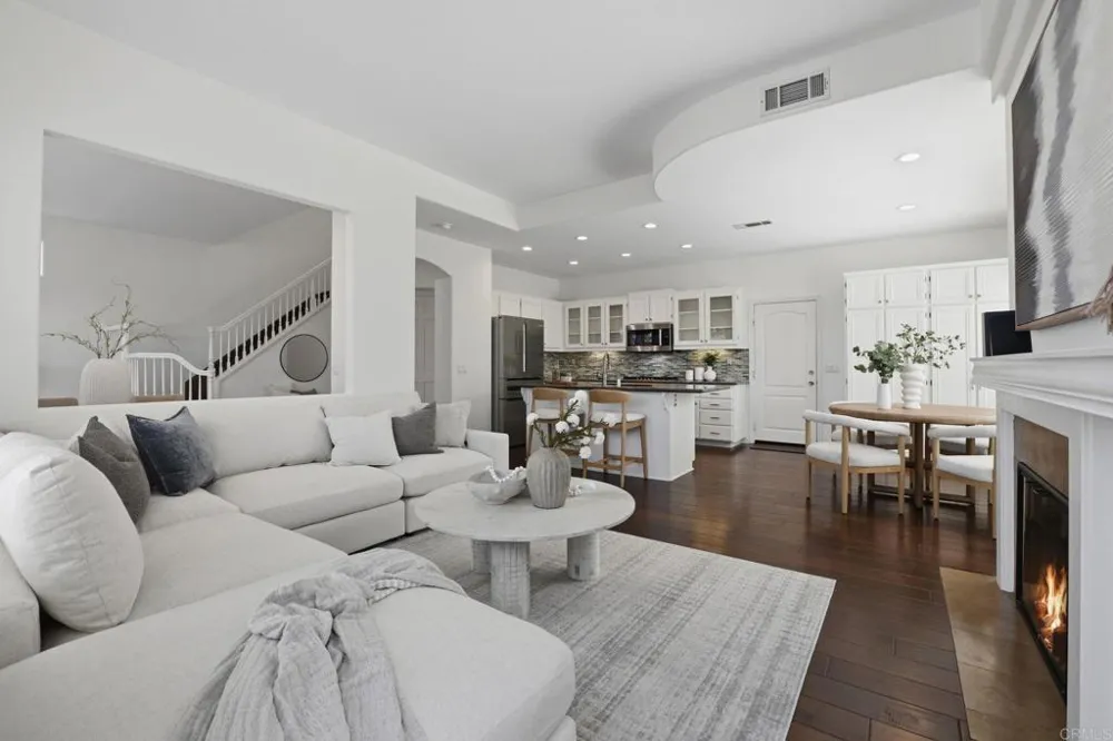 7215 Willet Circle Carlsbad, CA 92011