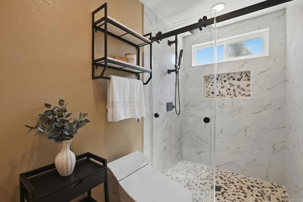 7215 Willet Circle Carlsbad, CA 92011