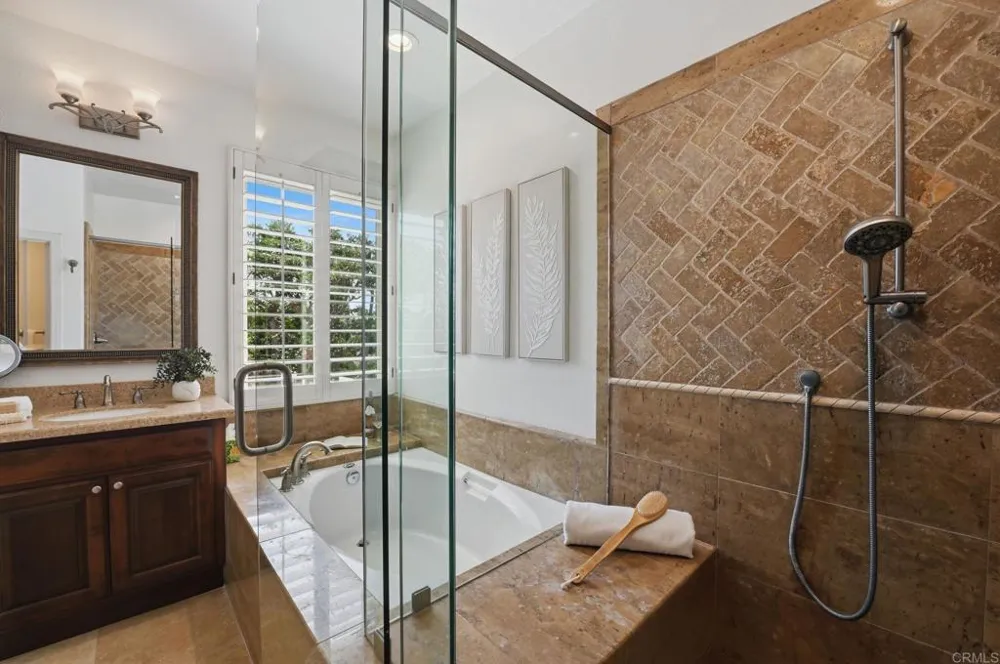 7215 Willet Circle Carlsbad, CA 92011