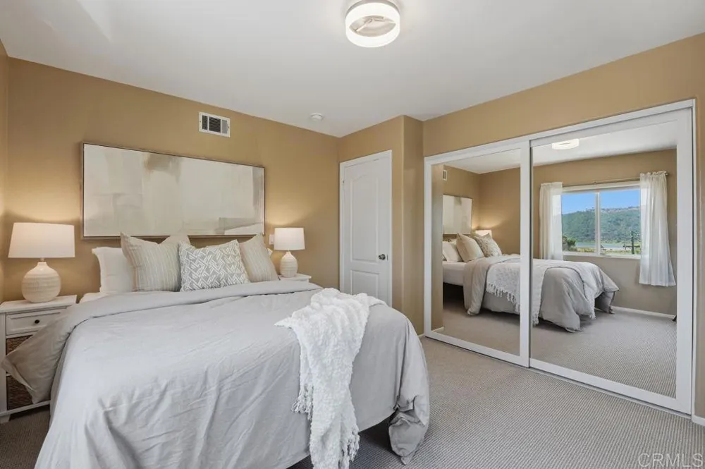 7215 Willet Circle Carlsbad, CA 92011