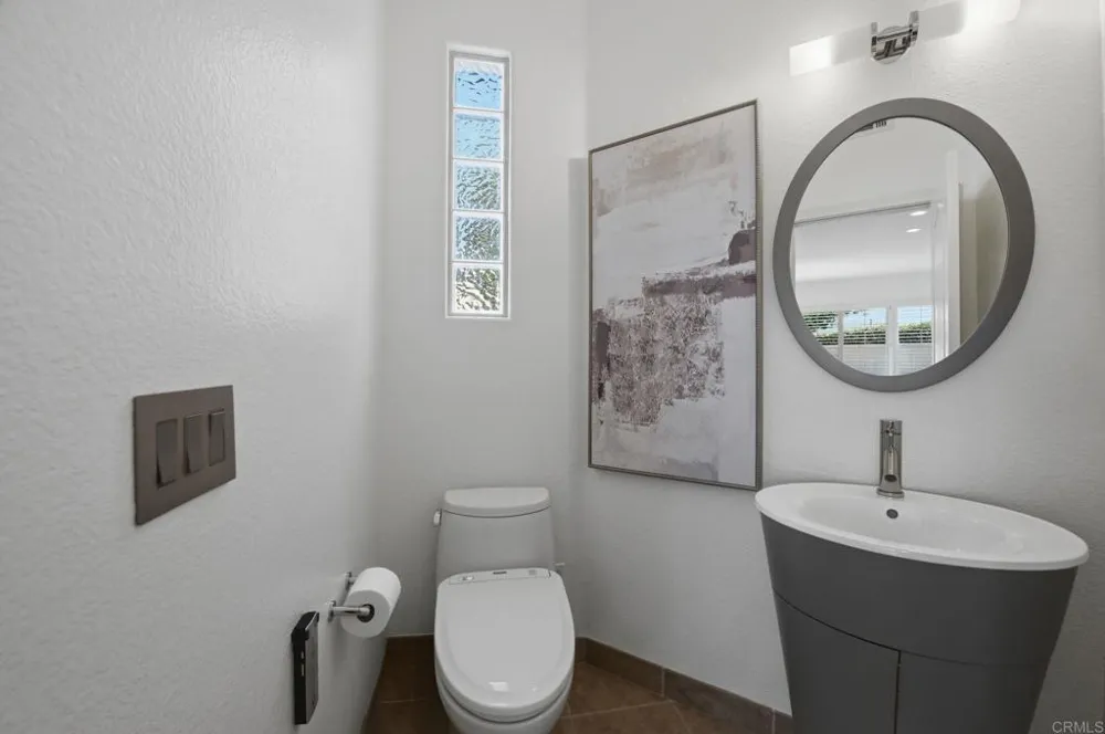 7215 Willet Circle Carlsbad, CA 92011