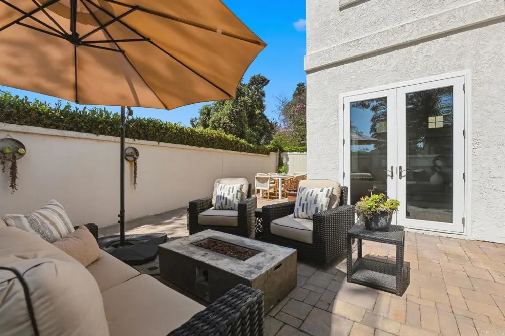 7215 Willet Circle Carlsbad, CA 92011
