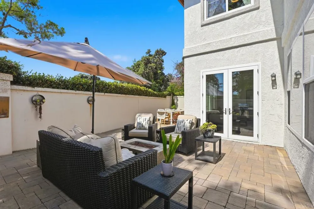 7215 Willet Circle Carlsbad, CA 92011